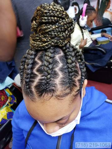 Good Lady  Hair Braiding gallery picture 31