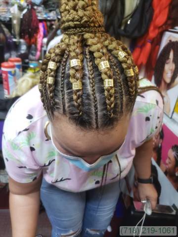 Good Lady  Hair Braiding gallery picture 37