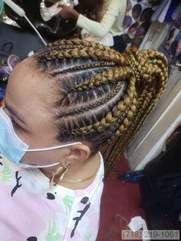 Good Lady  Hair Braiding gallery picture 41