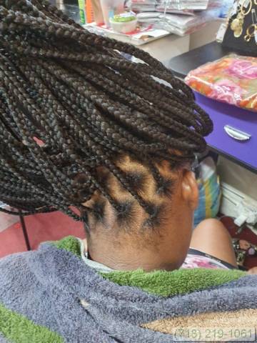 Good Lady  Hair Braiding gallery picture 19