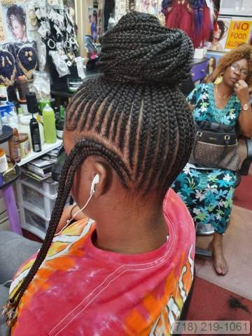 Good Lady  Hair Braiding gallery picture 23