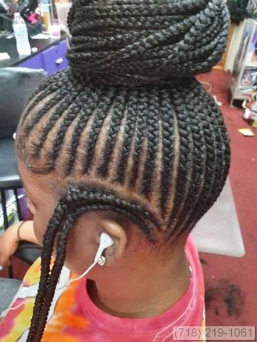 Good Lady  Hair Braiding gallery picture 24
