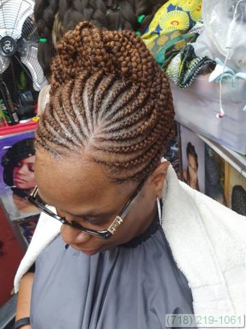 Good Lady  Hair Braiding gallery picture 25